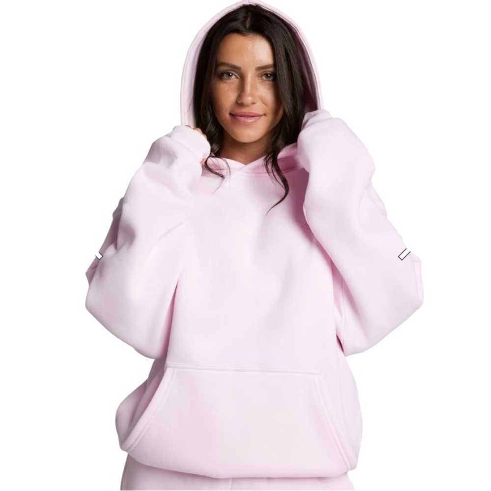 NWT COMFRT Minimalist Powder Pink Hoodie Kids Size XL (fits women’s XS)